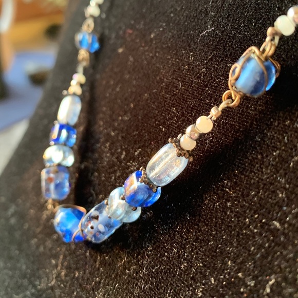 Lia Sophia blue glass bead/silver wire necklace - Picture 5 of 5